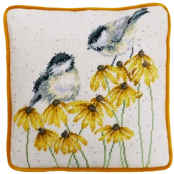 'Chitter Chatter' Chickadee Tapestry Kit